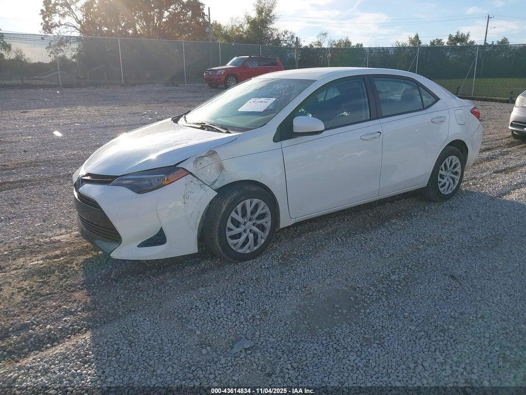 5YFBURHE5KP878176 2019 TOYOTA COROLLA photo no. 2