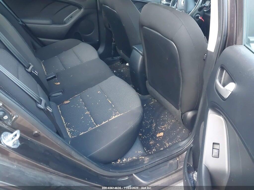 3KPFK4A75HE146162 2017 KIA FORTE photo no. 8