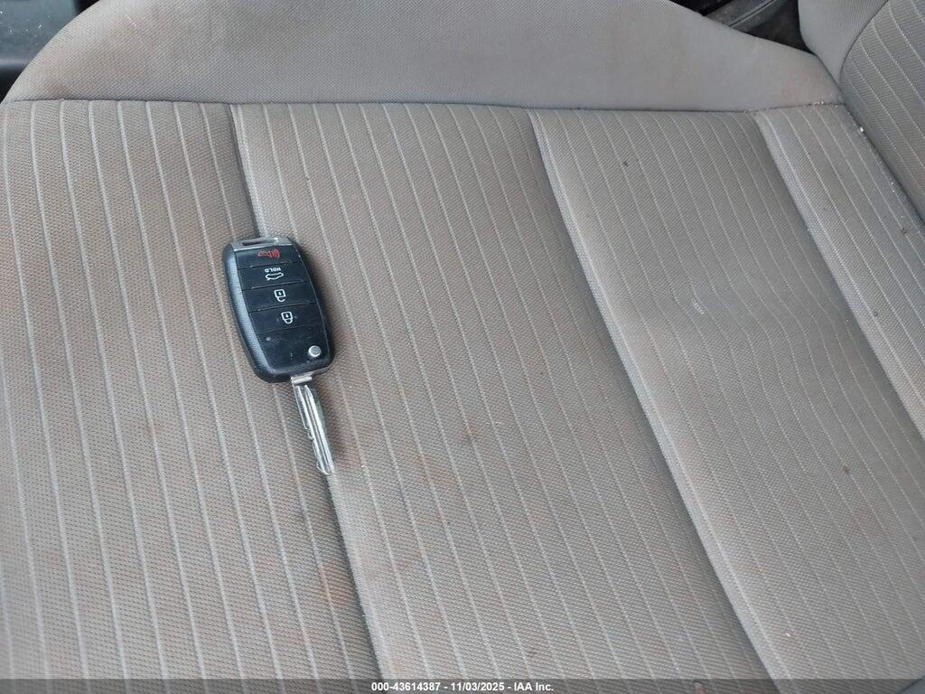 KNAFX4A68F5380858 2015 KIA FORTE photo no. 11