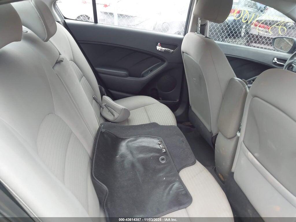 KNAFX4A68F5380858 2015 KIA FORTE photo no. 8