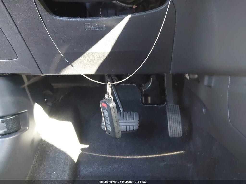 JA4AD3A34KZ039914 2019 MITSUBISHI OUTLANDER photo no. 11