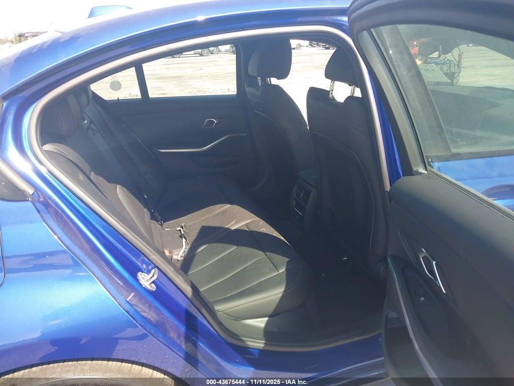 3MW89CW08T8F89789 2026 BMW 3 SERIES photo no. 8