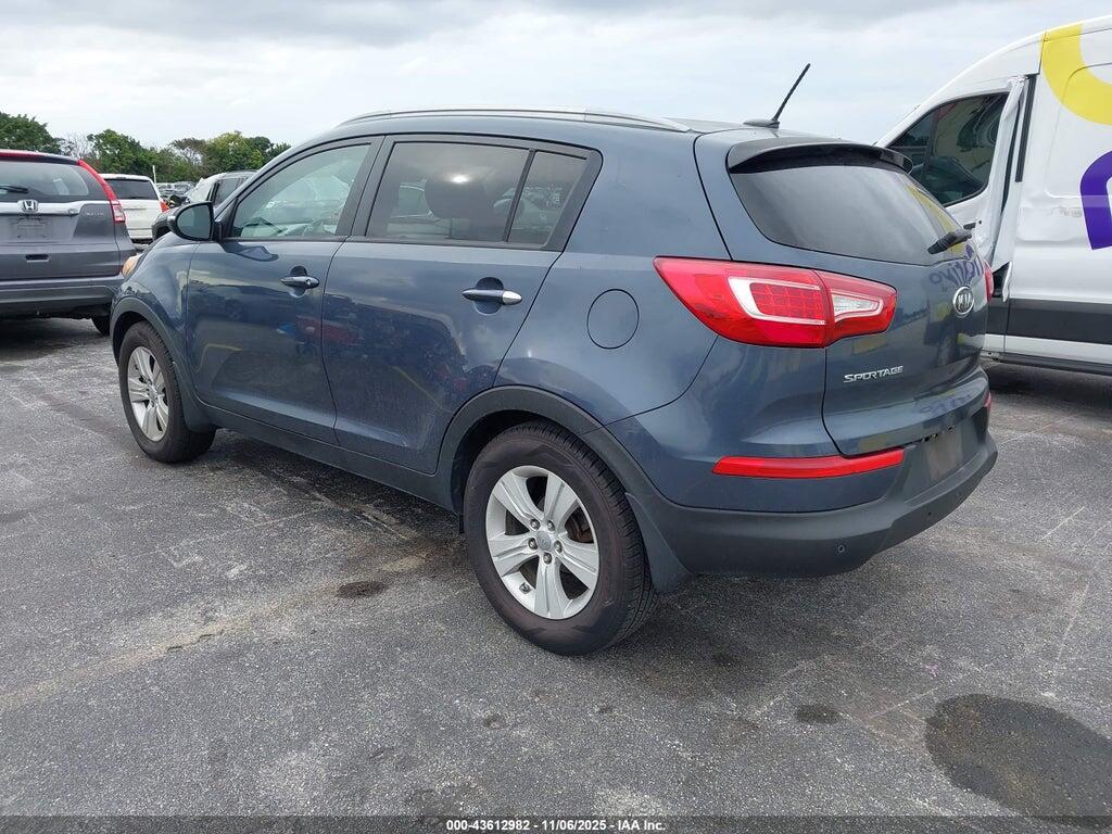 KNDPB3A21C7311443 2012 KIA SPORTAGE photo no. 3