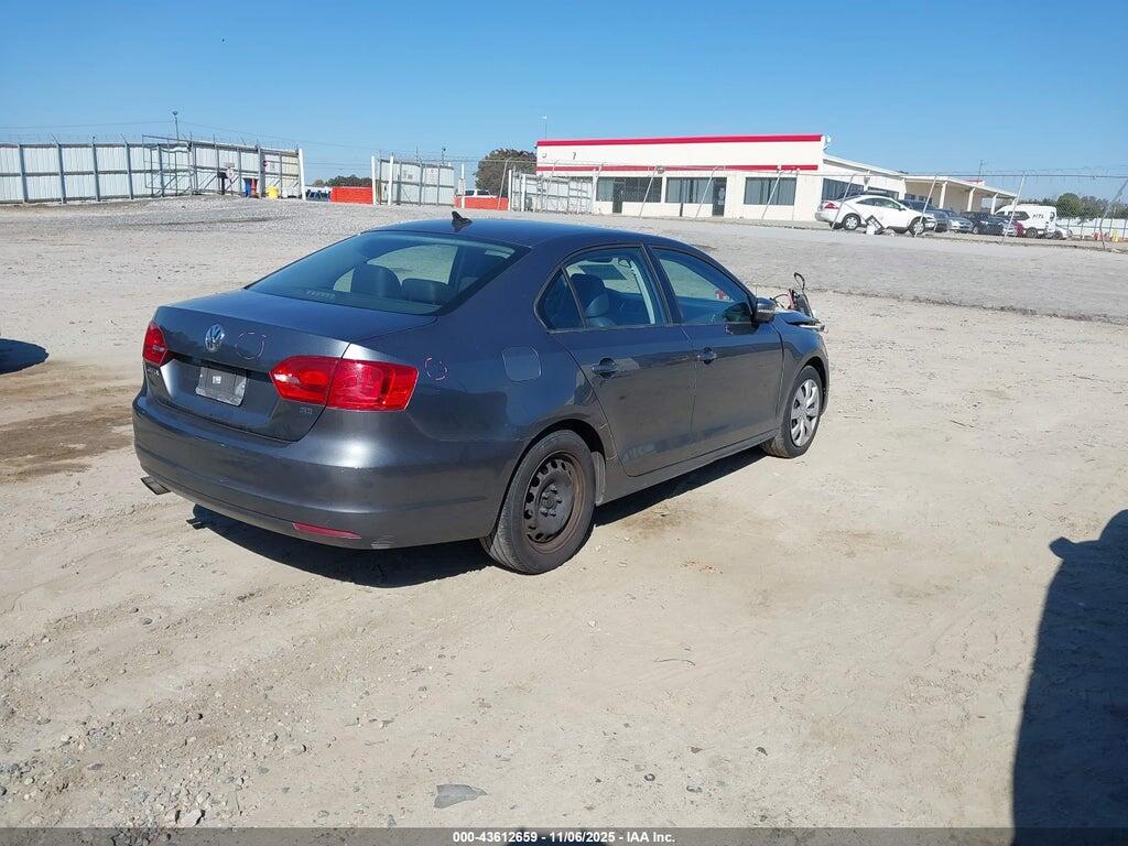 3VWD07AJ2EM236488 2014 VOLKSWAGEN JETTA photo no. 4