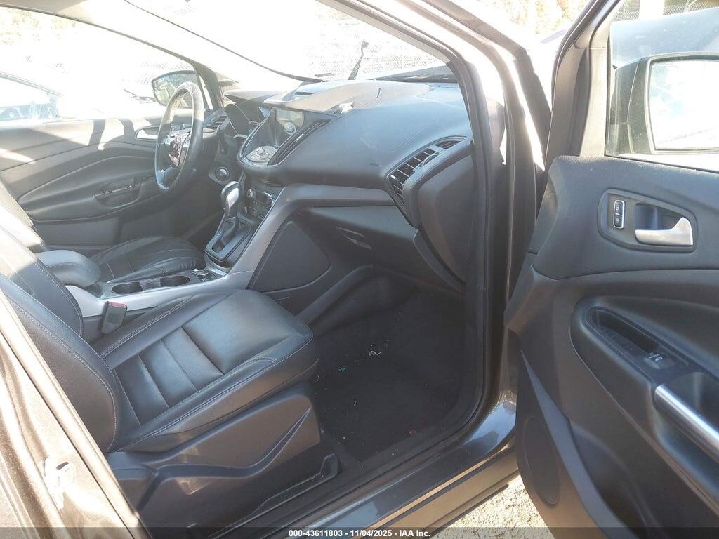 1FMCU9GX2GUA58635 2016 FORD ESCAPE photo no. 5