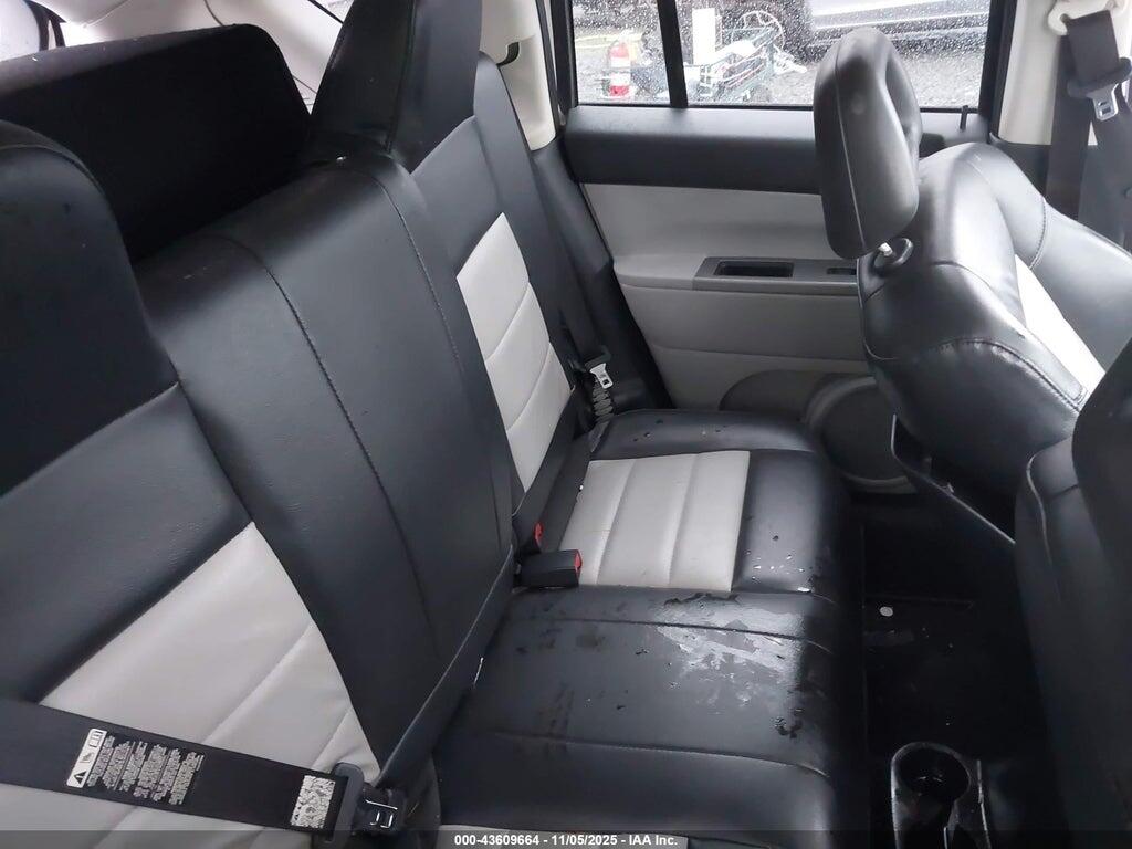 1J8FF57W57D169684 2007 JEEP COMPASS photo no. 8