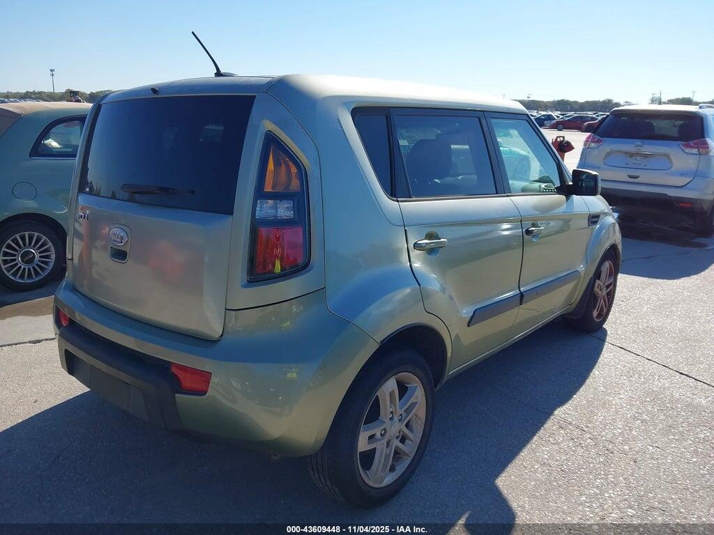 KNDJT2A21B7331154 2011 KIA SOUL photo no. 4