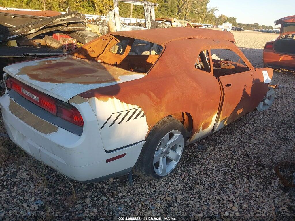 2C3CDYAG1DH718934 2013 DODGE CHALLENGER photo no. 4
