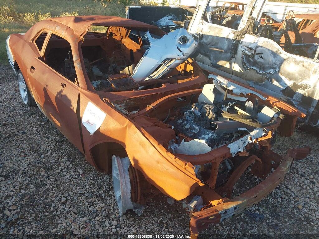2C3CDYAG1DH718934 2013 DODGE CHALLENGER photo no. 6