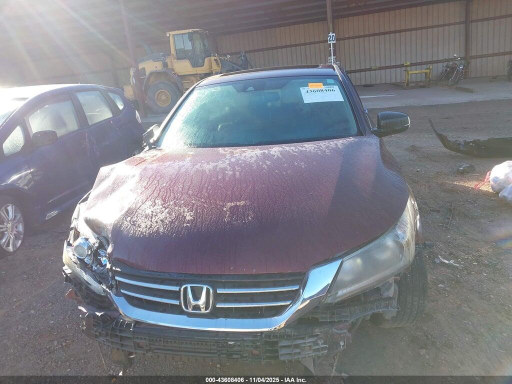 1HGCR2F82FA151776 2015 HONDA ACCORD photo no. 11