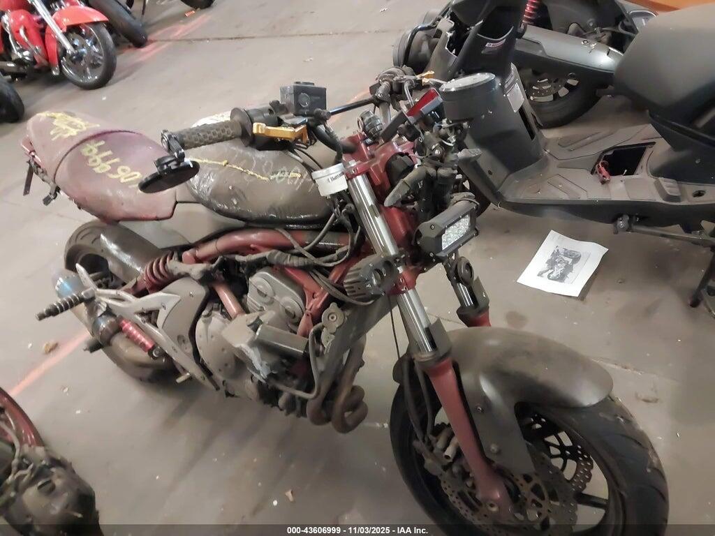JKAEXEA196A011954 2006 KAWASAKI EX650 photo no. 8