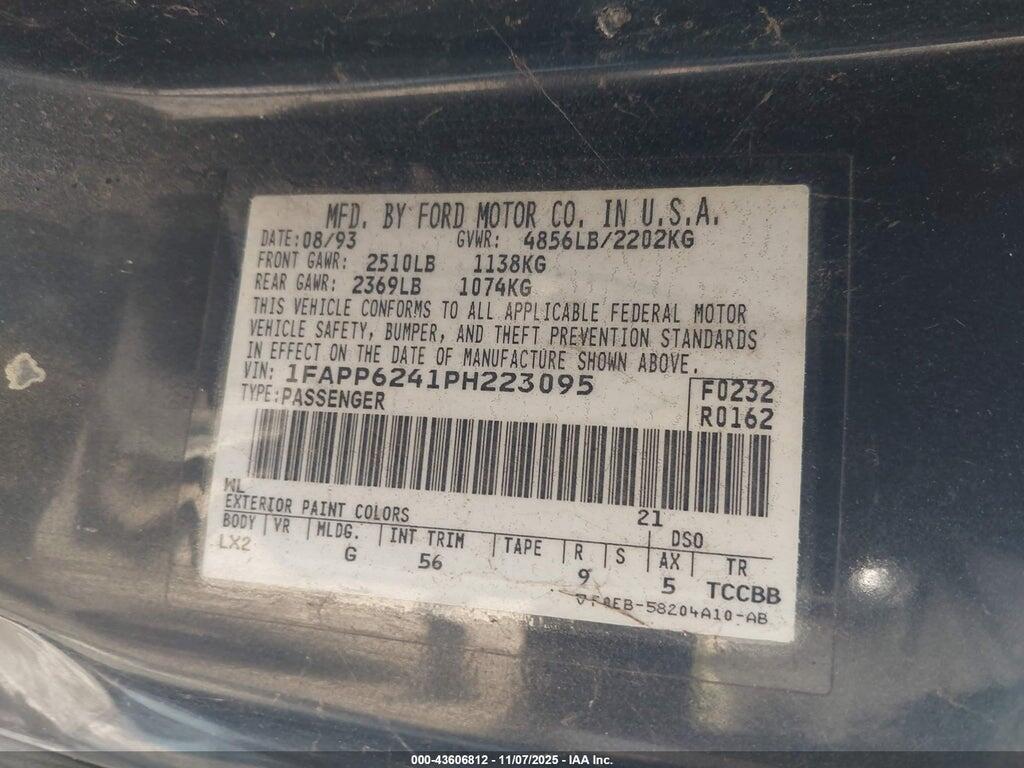 1FAPP6241PH223095 1993 FORD THUNDERBIRD photo no. 9