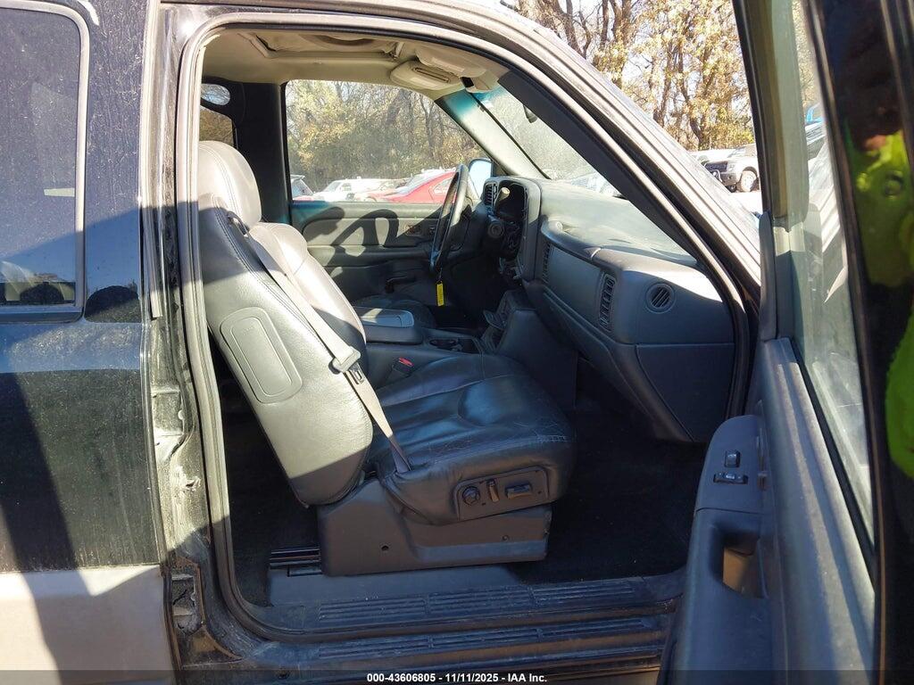 3GNEK13T12G181935 2002 CHEVROLET AVALANCHE 1500 photo no. 5