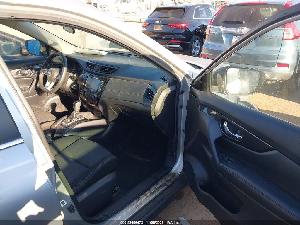 KNMAT2MT6JP614894 2018 NISSAN ROGUE photo no. 5