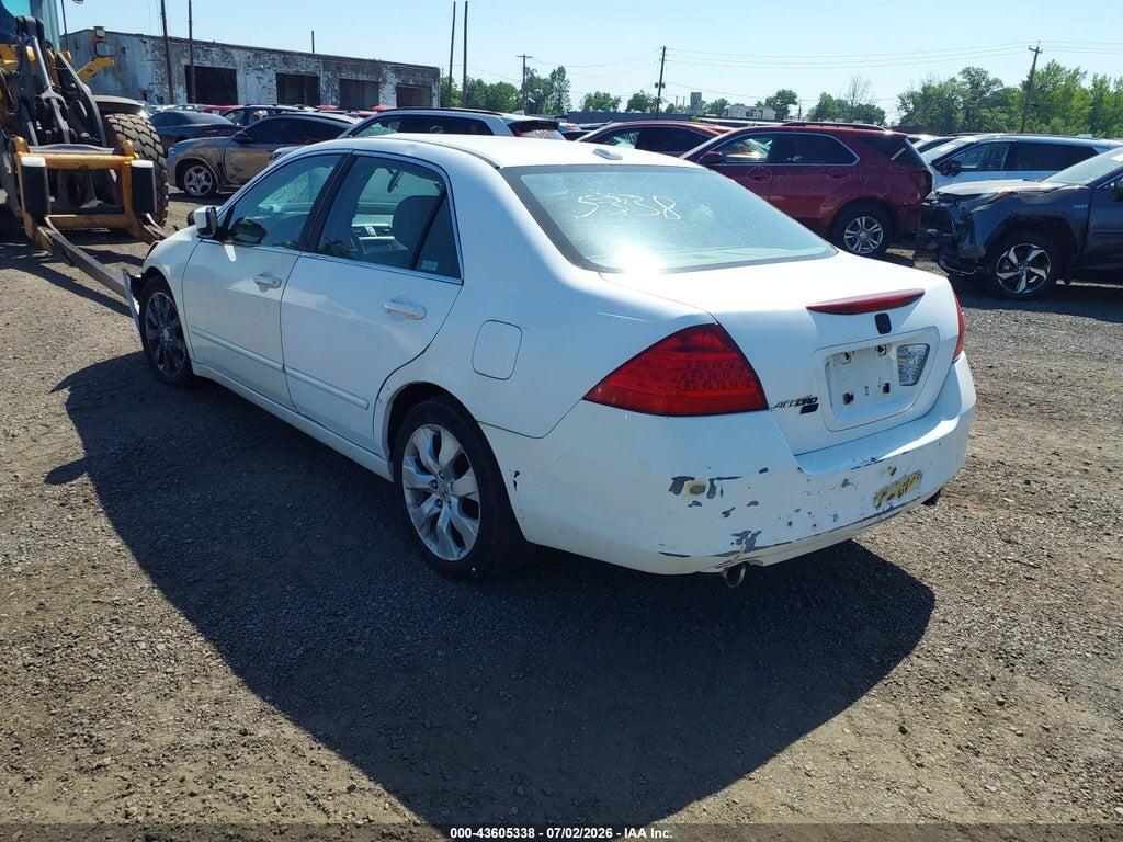 1HGCM66537A018067 2007 HONDA ACCORD photo no. 3