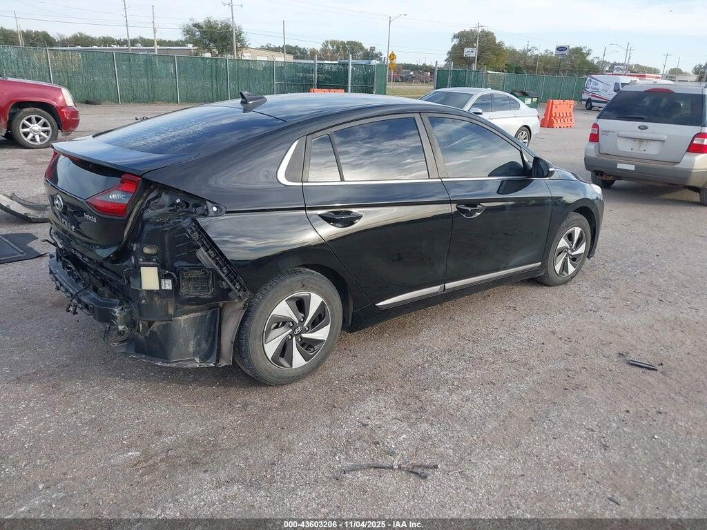 KMHC75LC1JU064839 2018 HYUNDAI IONIQ HYBRID photo no. 4