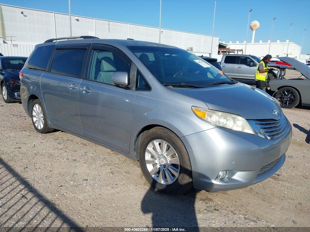 5TDYK3DC8BS160713 2011 TOYOTA SIENNA photo no. 1