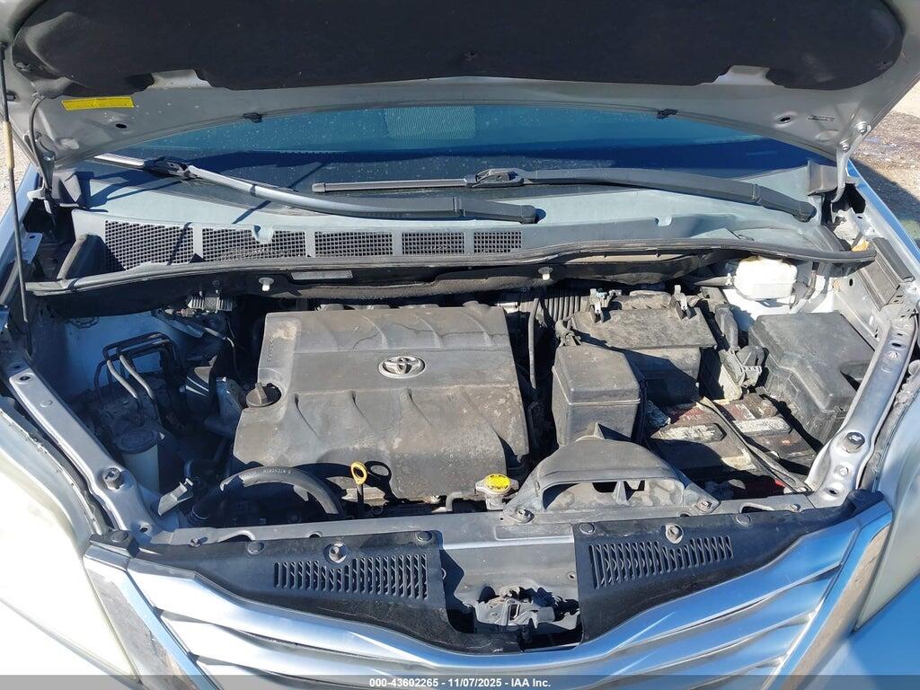 5TDYK3DC8BS160713 2011 TOYOTA SIENNA photo no. 10