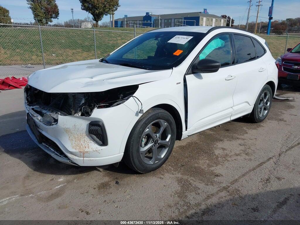 1FMCU0MN2PUA91133 2023 FORD ESCAPE photo no. 2