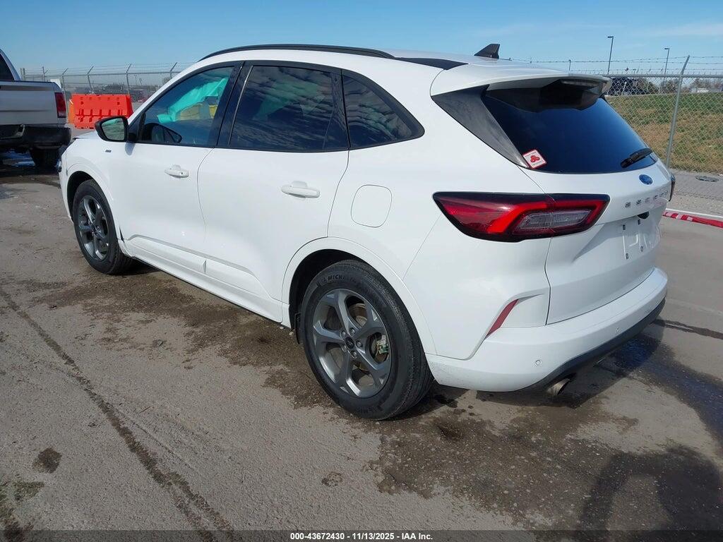 1FMCU0MN2PUA91133 2023 FORD ESCAPE photo no. 3