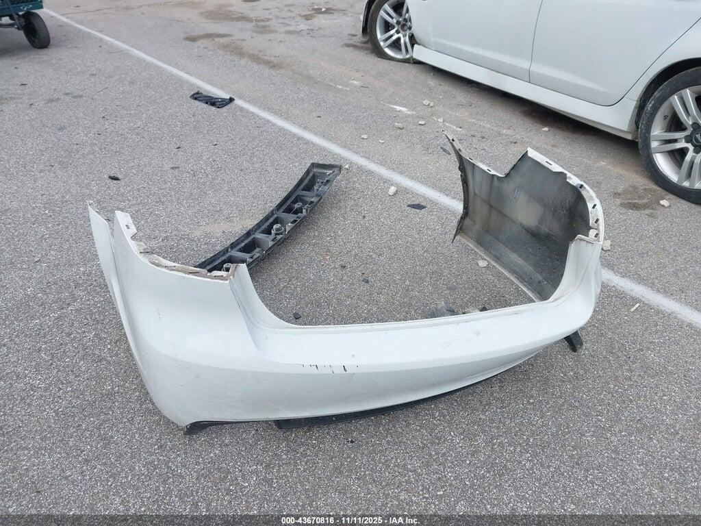 6G2ER577X9L223290 2009 PONTIAC G8 photo no. 12