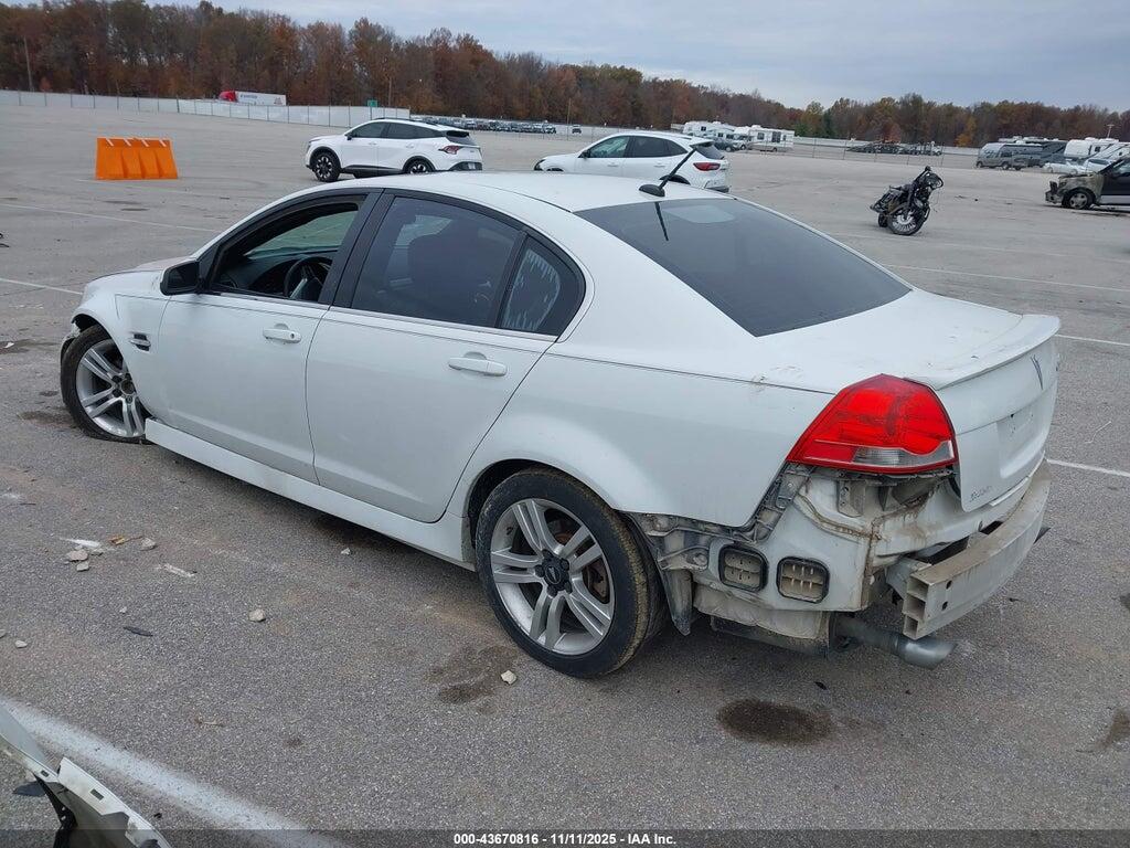 6G2ER577X9L223290 2009 PONTIAC G8 photo no. 3