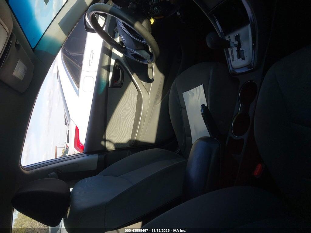 KMHDH4AE6BU158538 2011 HYUNDAI ELANTRA photo no. 5