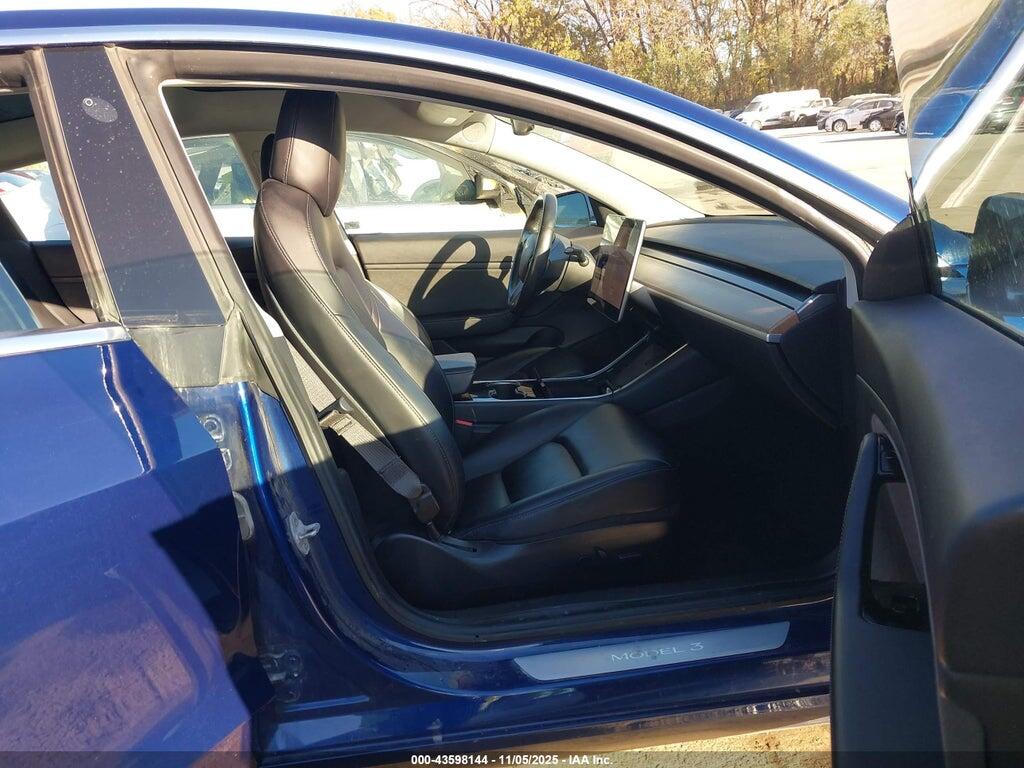 5YJ3E1EB5KF210970 2019 TESLA MODEL 3 photo no. 5