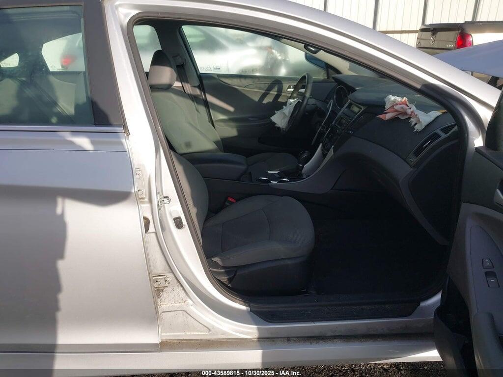 5NPEB4AC9EH860747 2014 HYUNDAI SONATA photo no. 5