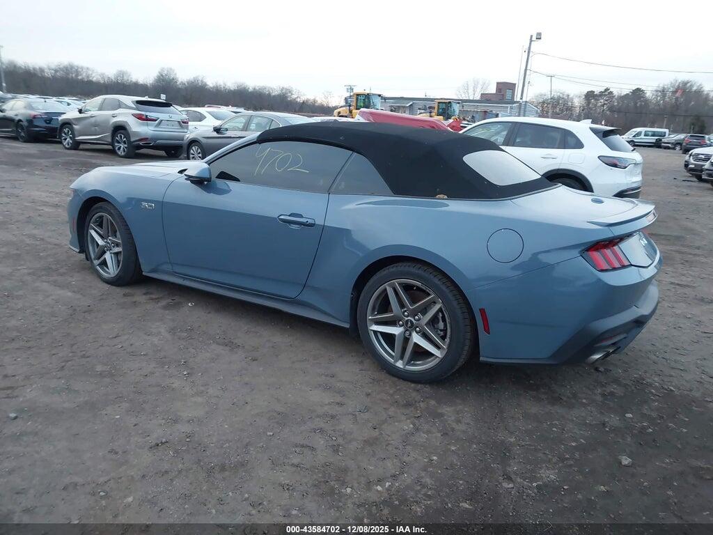 1FAGP8FF9R5136315 2024 FORD MUSTANG photo no. 3