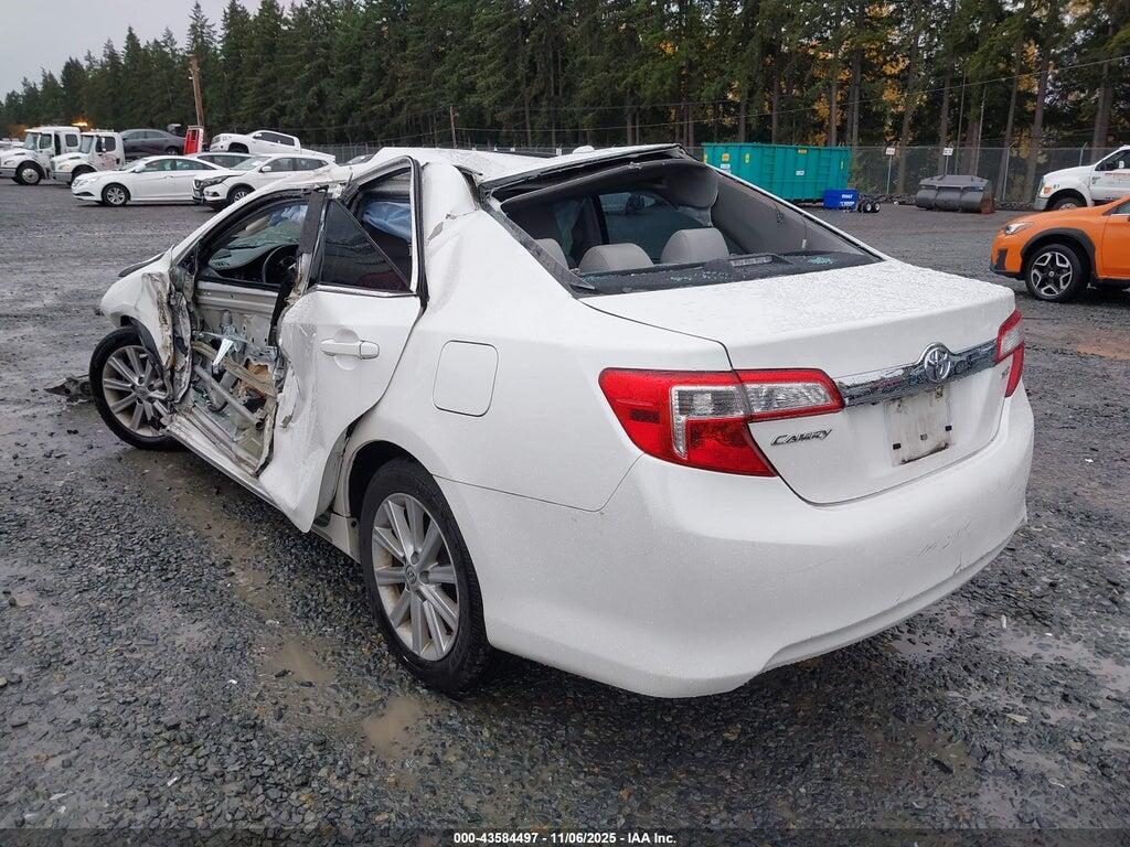4T1BF1FK2EU456759 2014 TOYOTA CAMRY photo no. 3