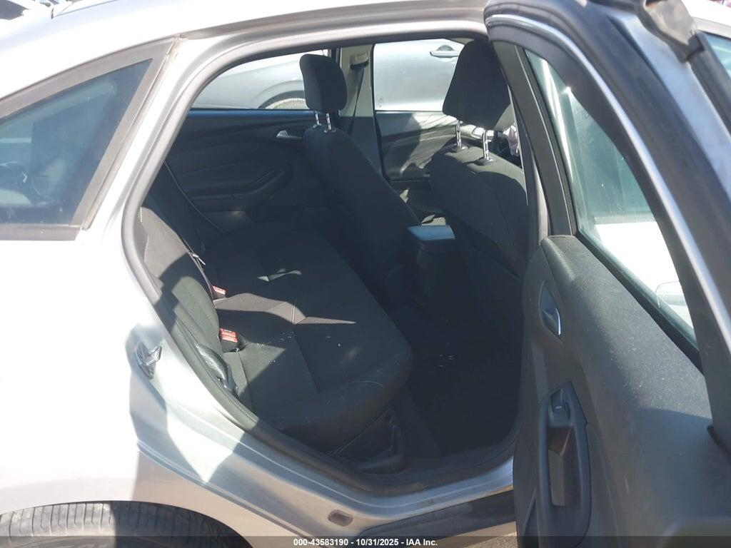 1FADP3F22GL365575 2016 FORD FOCUS photo no. 8