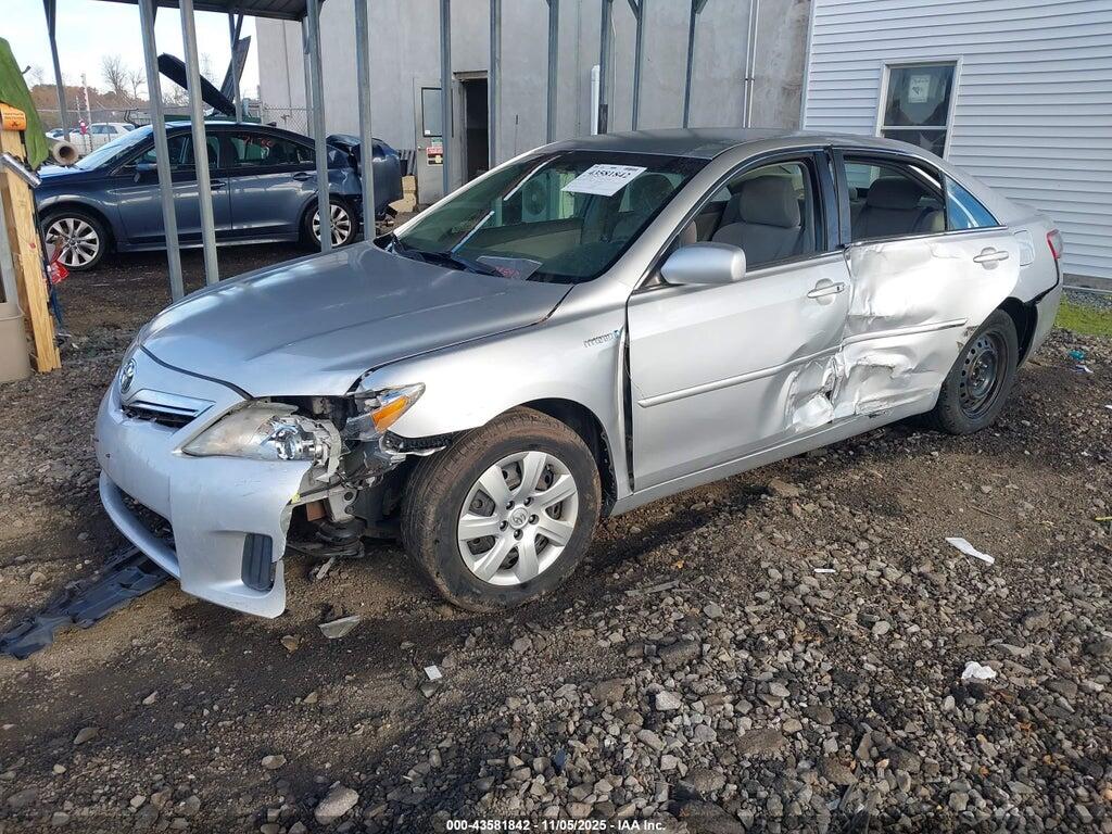 4T1BB3EK4BU137349 2011 TOYOTA CAMRY HYBRID photo no. 2