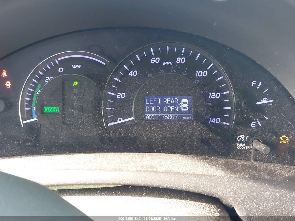 4T1BB3EK4BU137349 2011 TOYOTA CAMRY HYBRID photo no. 7