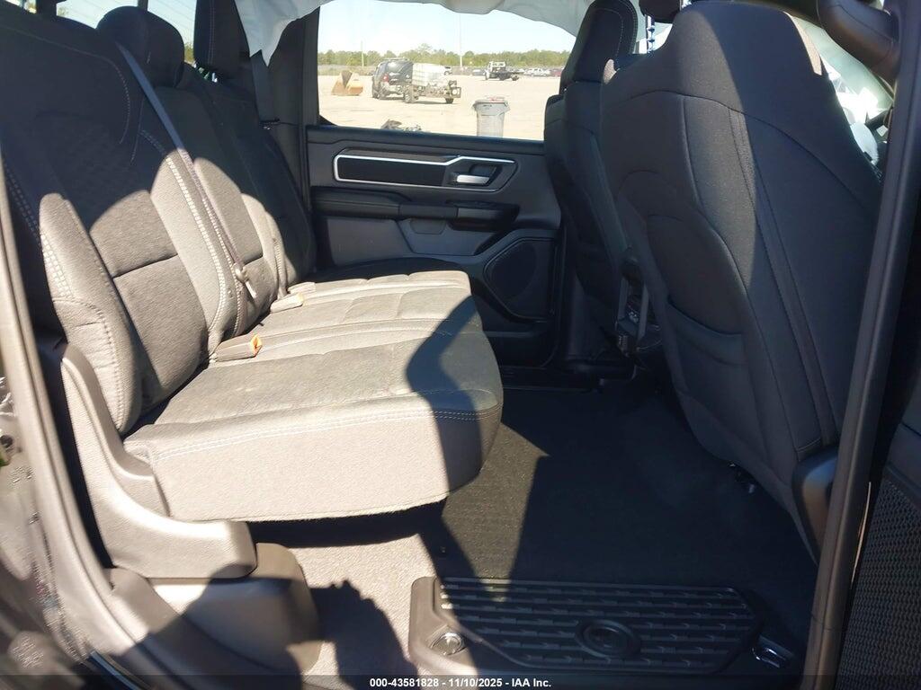 1C6SRFFP0TN158830 2026 RAM 1500 photo no. 8