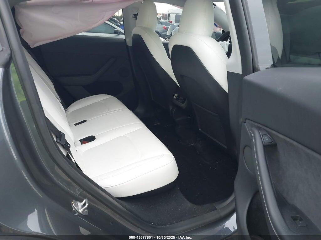 7SAYGDEE2PA206748 2023 TESLA MODEL Y photo no. 8