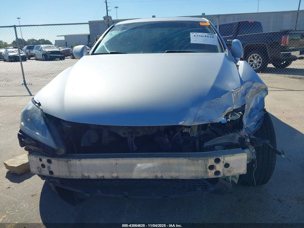 JTHBE262585019574 2008 LEXUS IS 350 photo no. 12