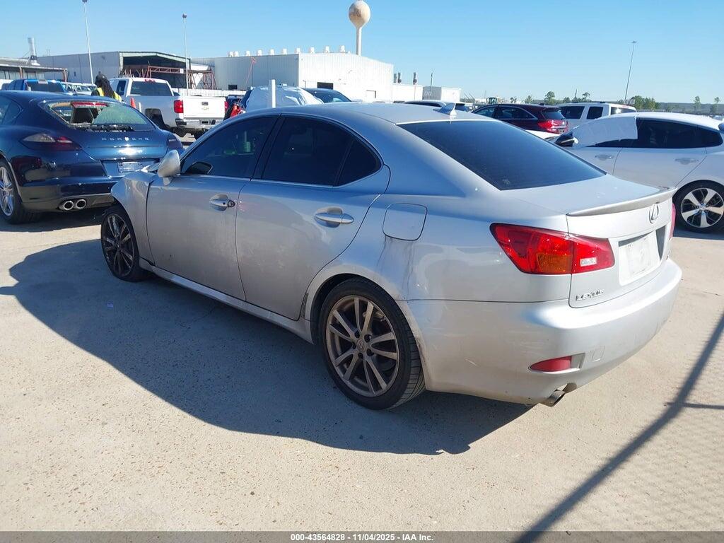 JTHBE262585019574 2008 LEXUS IS 350 photo no. 3
