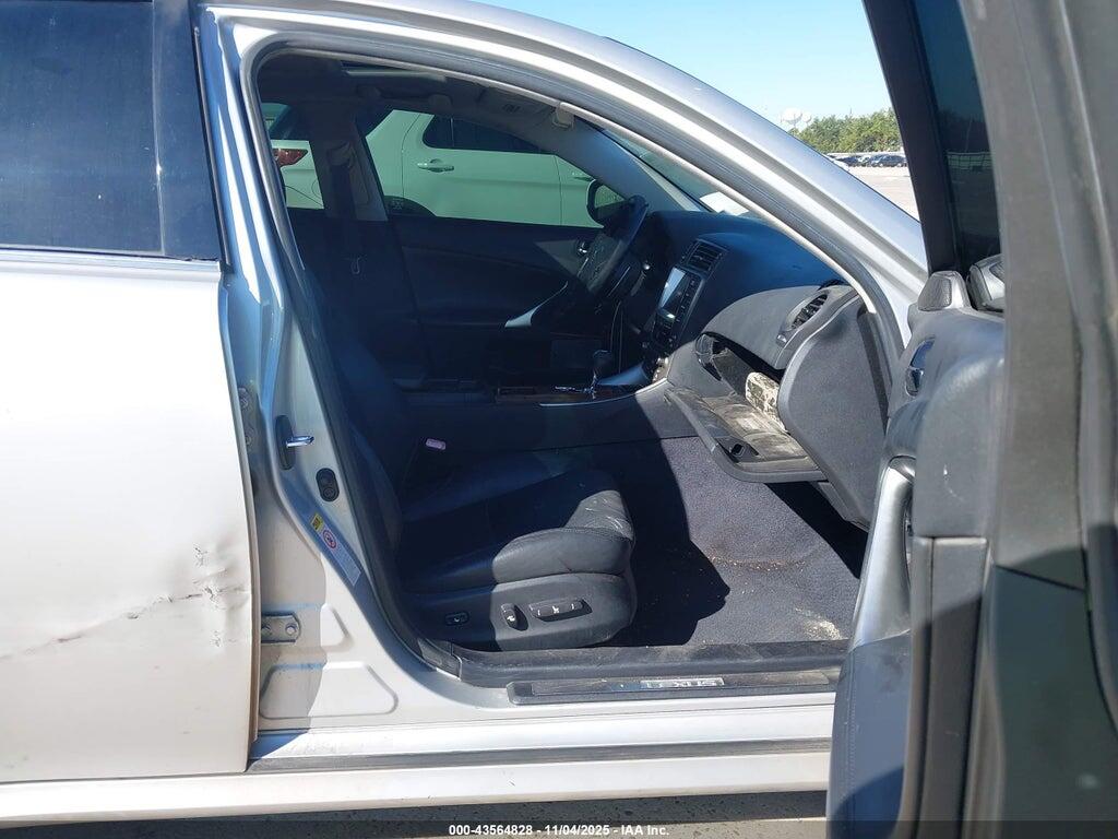 JTHBE262585019574 2008 LEXUS IS 350 photo no. 5