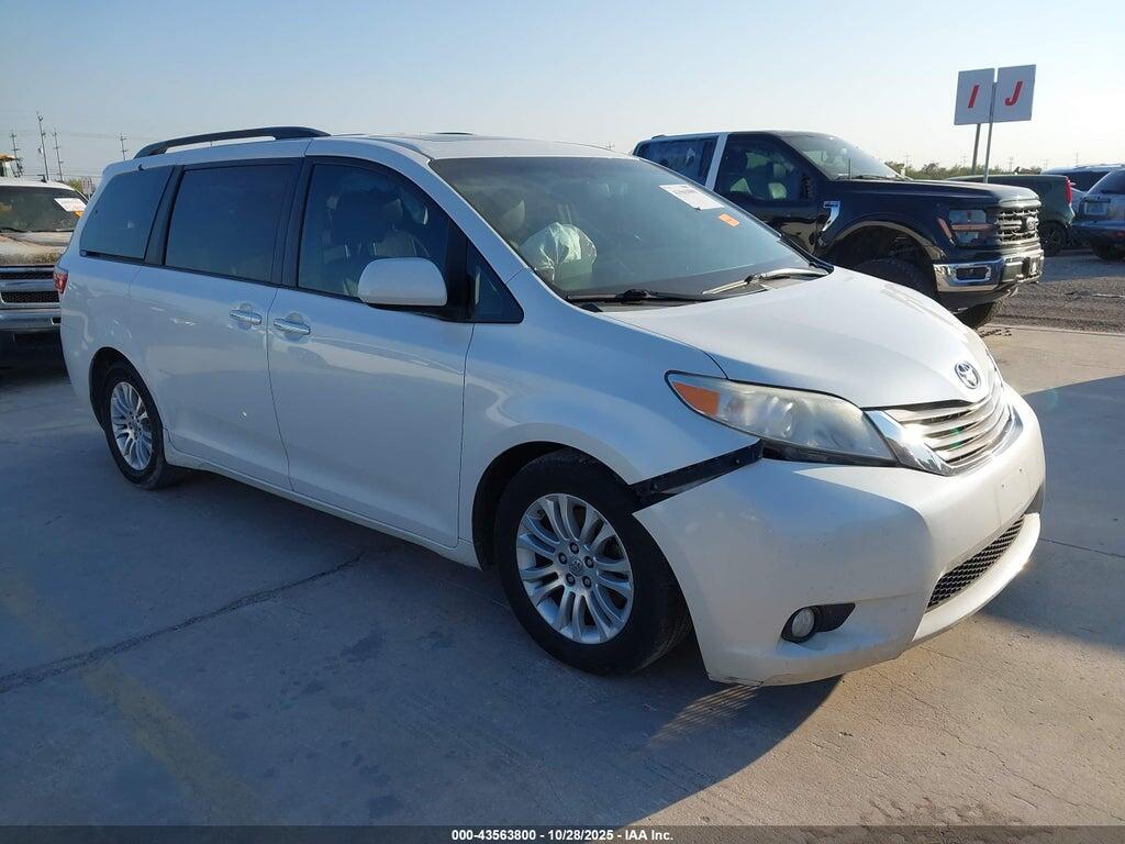 5TDYK3DCXFS662354 2015 TOYOTA SIENNA photo no. 1