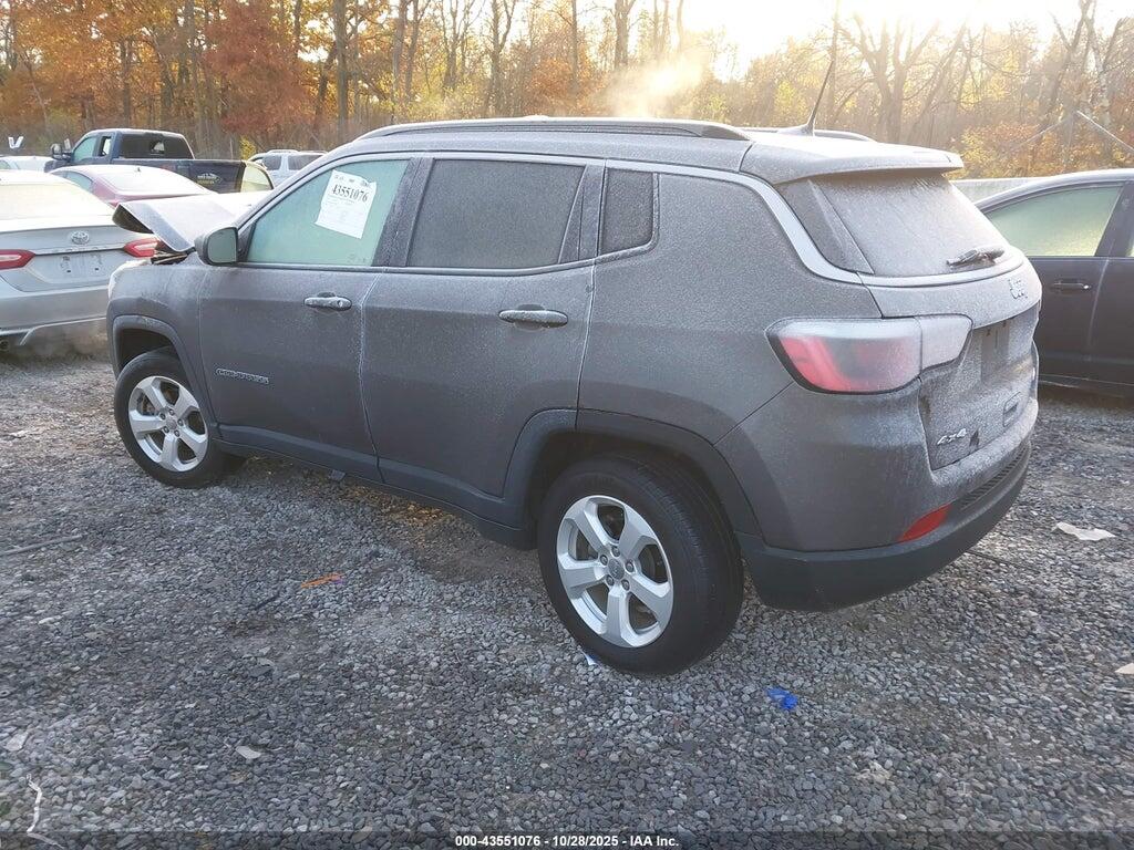 3C4NJDBB8JT366401 2018 JEEP COMPASS photo no. 3