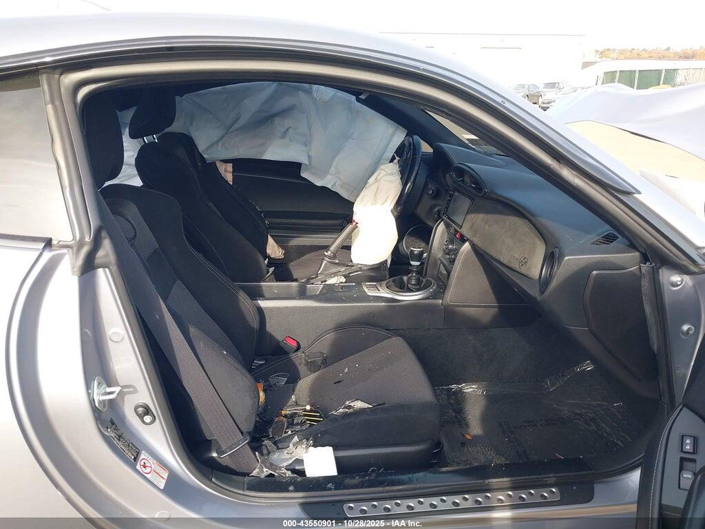 JF1ZNAA11H9704789 2017 TOYOTA 86 photo no. 5