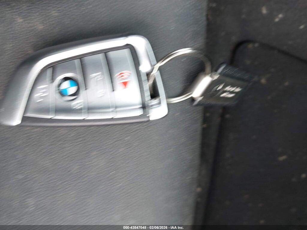 5UXCW2C06M9H76574 2021 BMW X7 photo no. 11