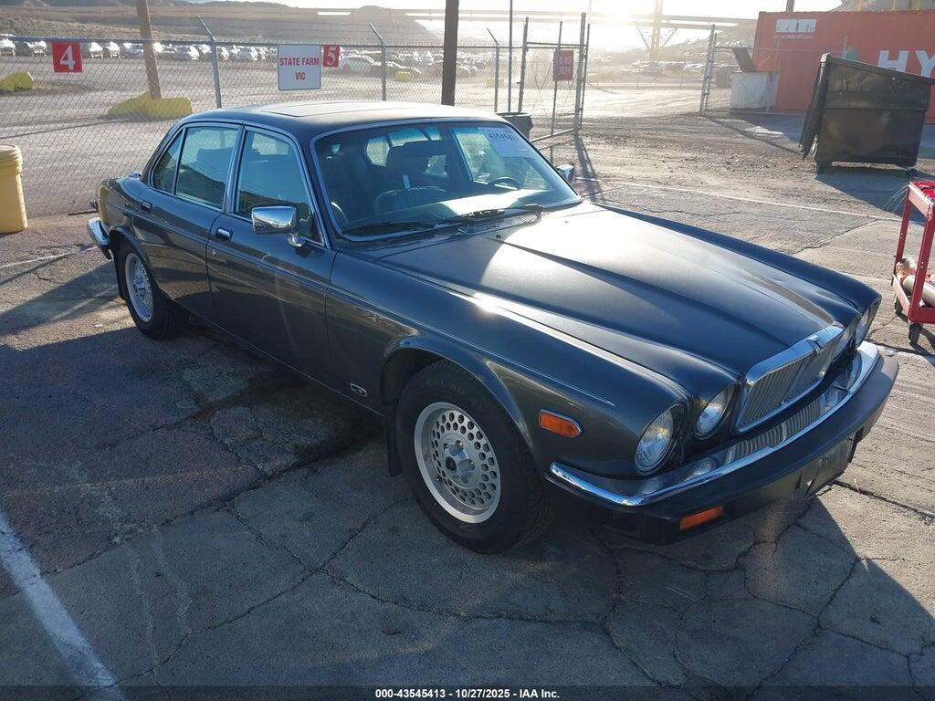 1987 JAGUAR XJ6 SAJCL1246HC470166