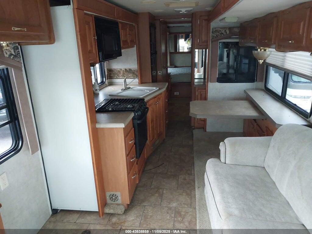 5B4MP67G073425266 2007 WORKHORSE CUSTOM CHASSIS MOTORHOME CHASSIS photo no. 8