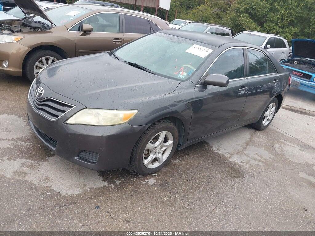 4T1BF3EK0BU130239 2011 TOYOTA CAMRY photo no. 2