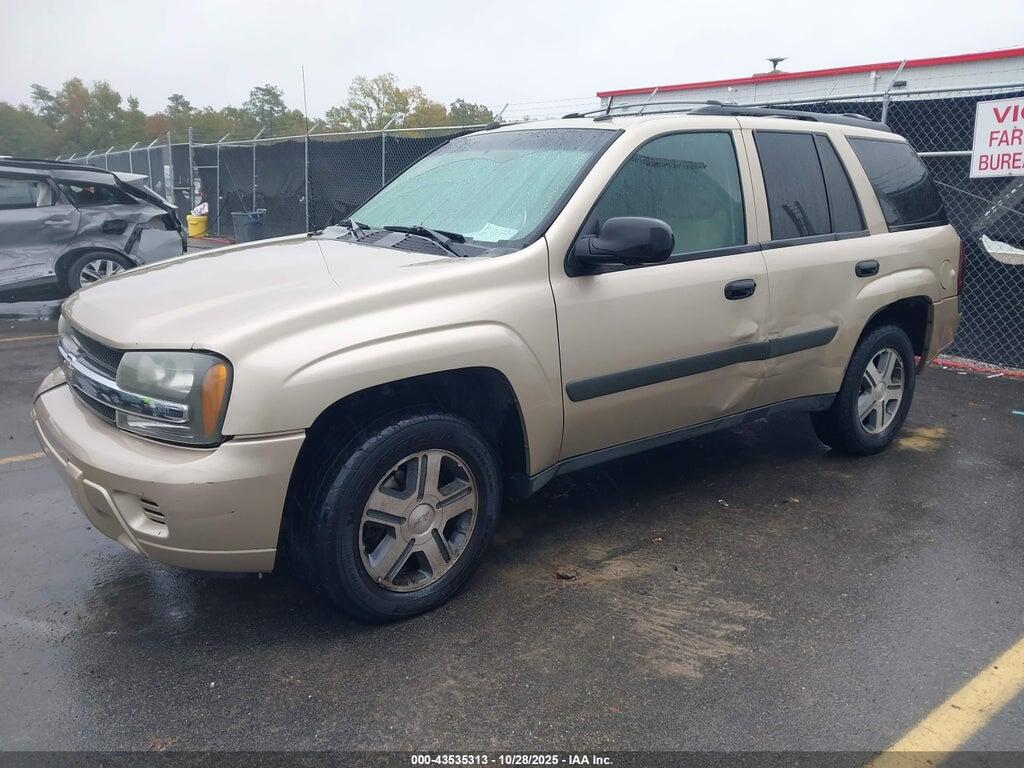 1GNDS13S952316501 2005 CHEVROLET TRAILBLAZER photo no. 2