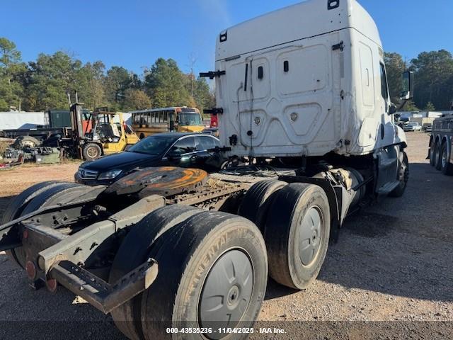 3AKJGLDV9JSJR4340 2018 FREIGHTLINER CASCADIA 125 photo no. 4