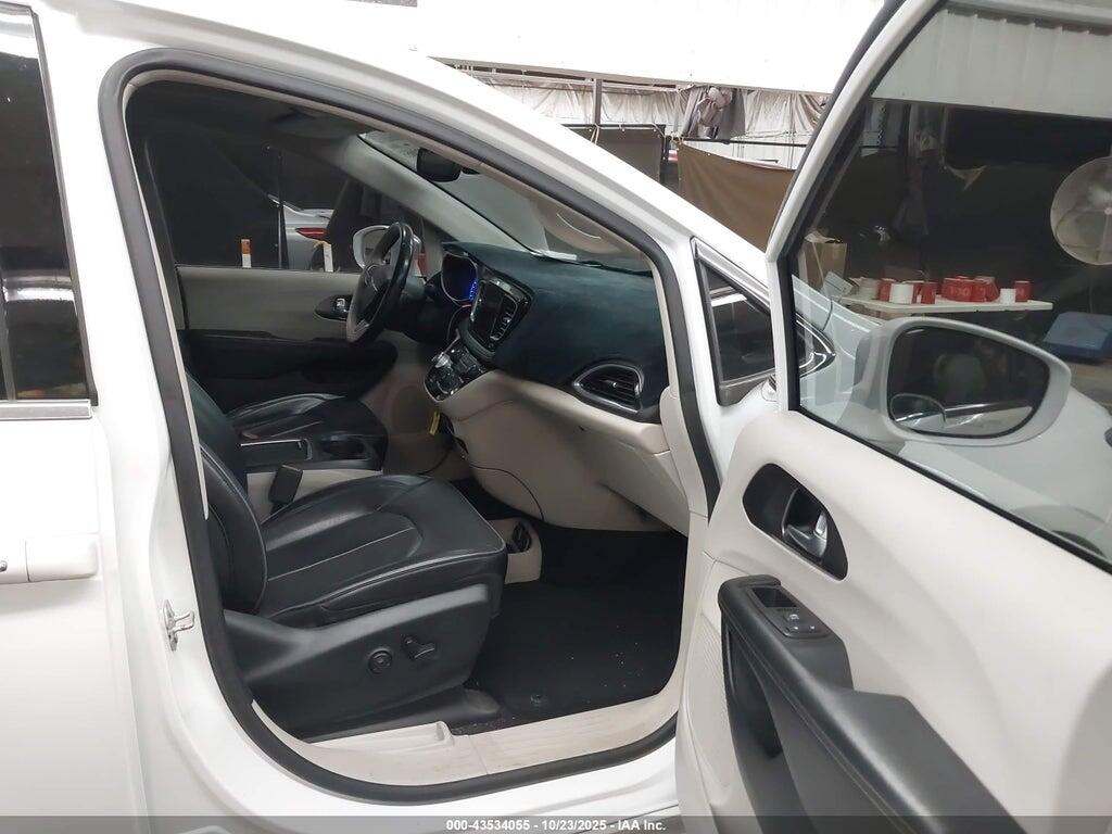 2C4RC1GG4JR100892 2018 CHRYSLER PACIFICA photo no. 5