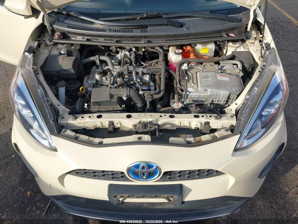 JTDKDTB3XJ1601594 2018 TOYOTA PRIUS C photo no. 10